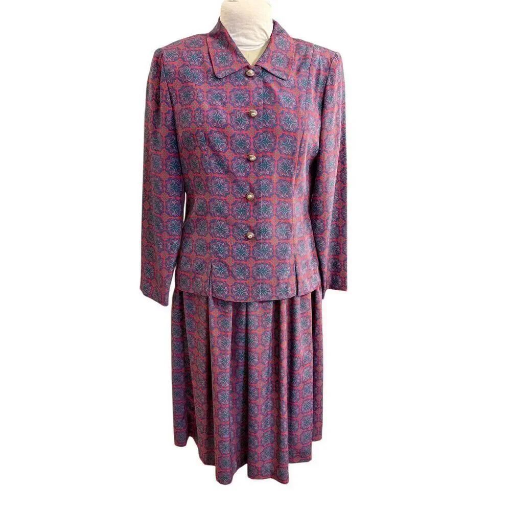 Leslie Fay Vintage Skirt Set 2Pieces Sz. 10 Petite Geometric Print Professional